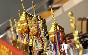 热刺vs哥本哈根：穆阿尼、布伦南、西蒙斯首发出战